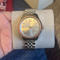 Mk Watch