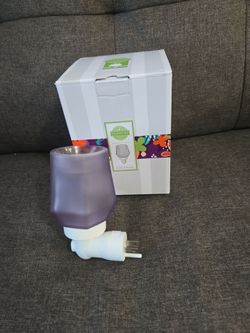 Scentsy plug in light