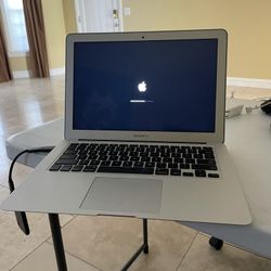 2015/16 MacBook Air 1.6Ghz i5 8GB 256GB Like New