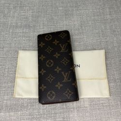 Louis Vuitton Leather Wallet