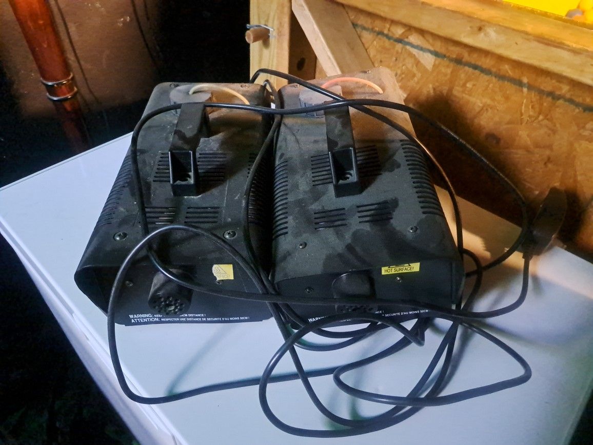 2x Fog Machine (Old, Untested)