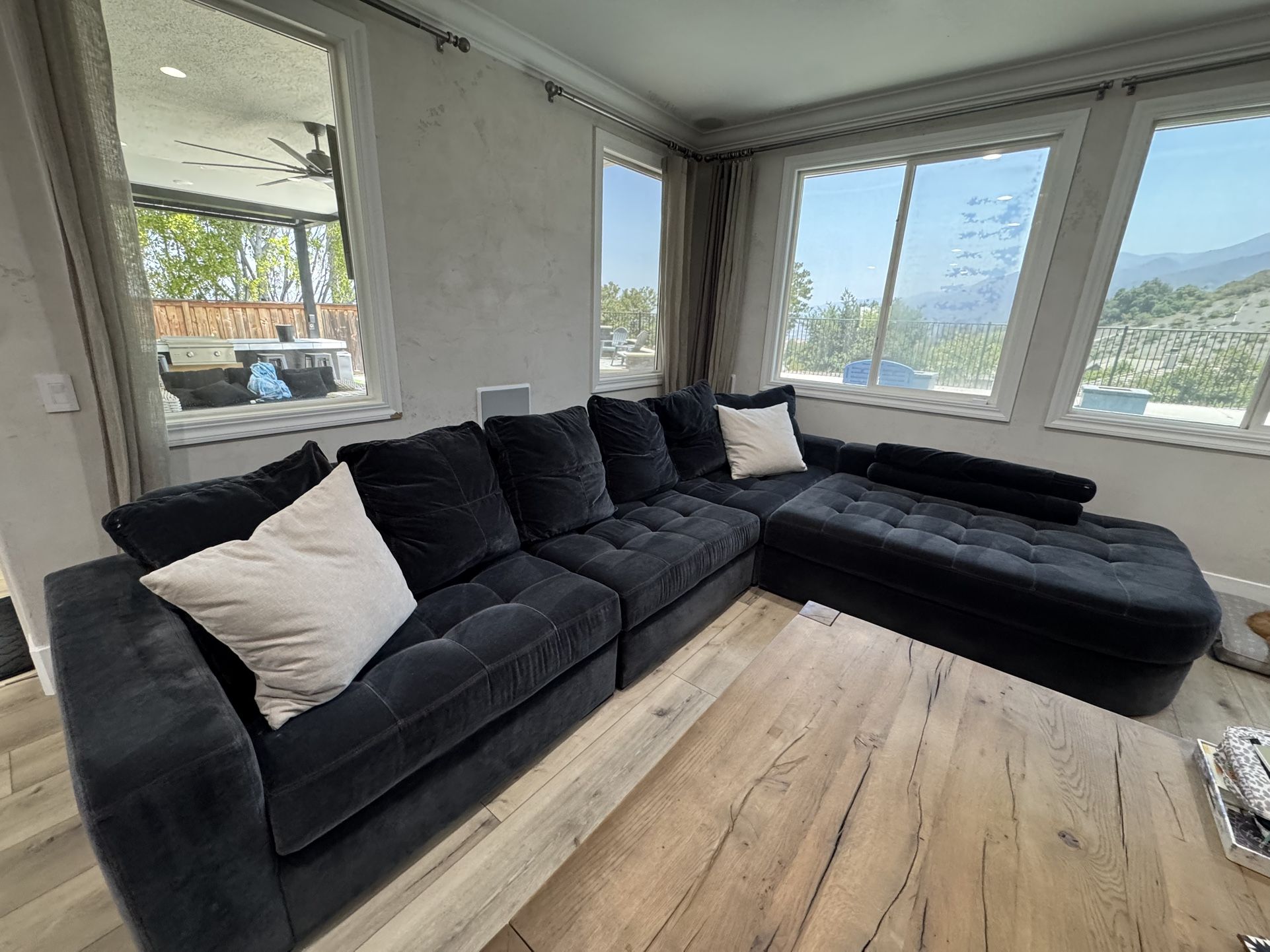 Sectional Sofa Jerome’s Lagoon LAF TUX 