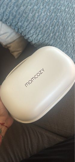 Momcozy