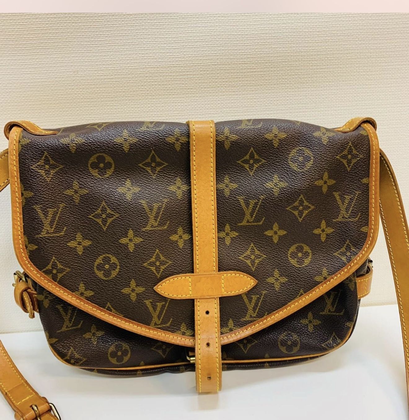 Louis Vuitton Monogram Messenger Shoulder Bag – Authentic Vintage