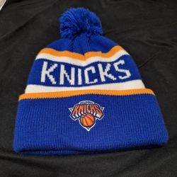 NEW YORK KNICKS WINTER HAT 