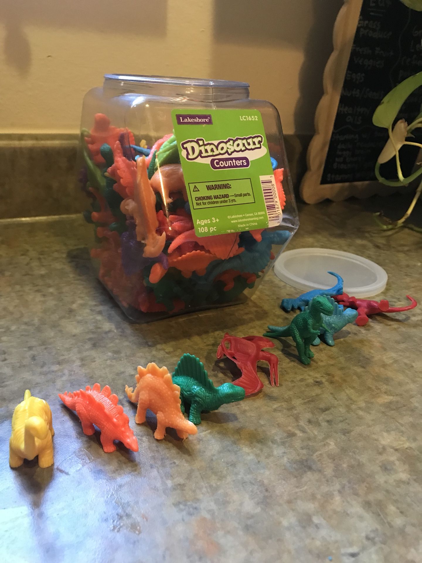 Lakeshore Learning Dinosaur Counters