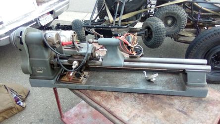 Metal lathe