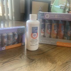 New Acrylic Arts Loft Paints Never Opened 