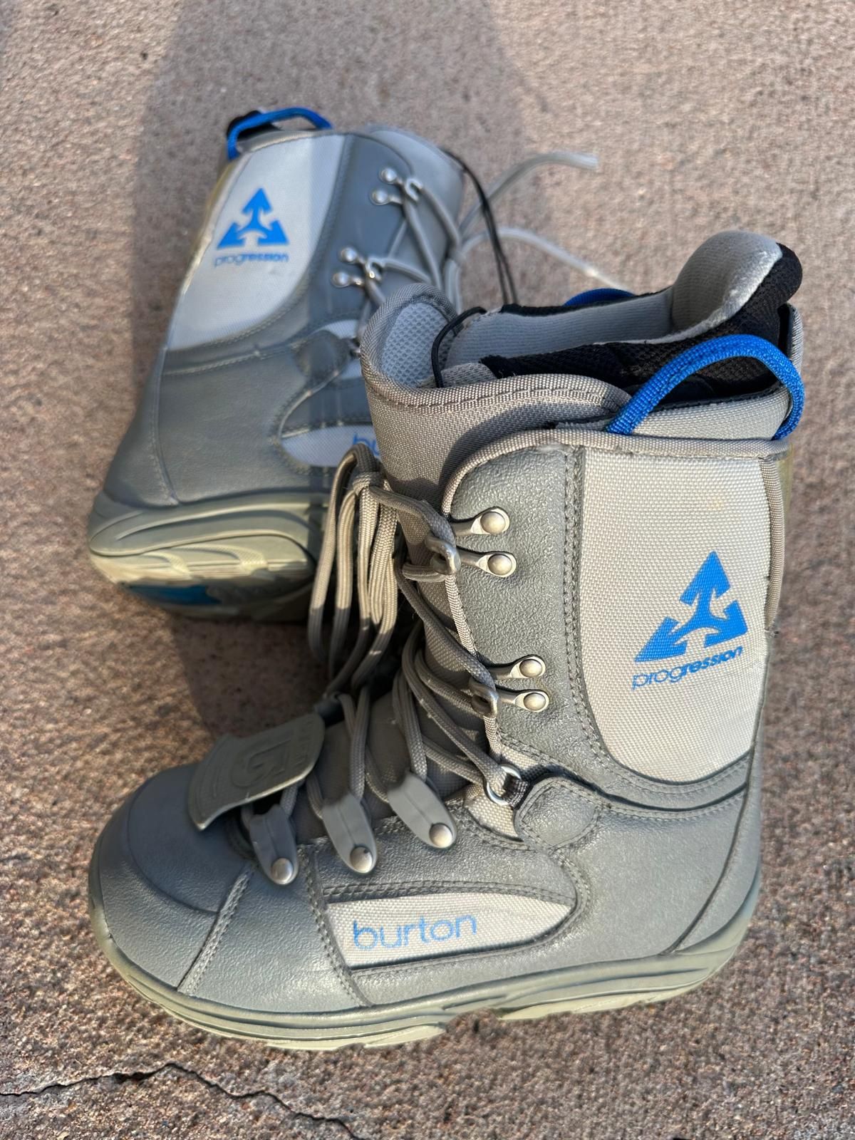 Snowboarding Boots, Burton, Size 7