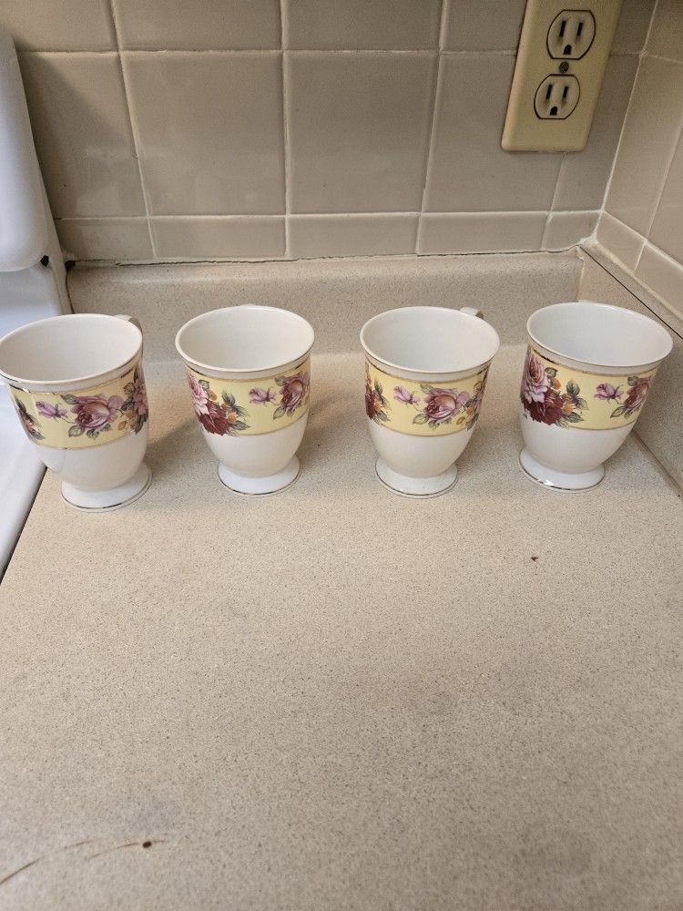 4 tea cups