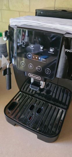 De'Longhi - Magnifica Start Automatic Coffee & Espresso Machine
