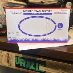 nitrile exam gloves