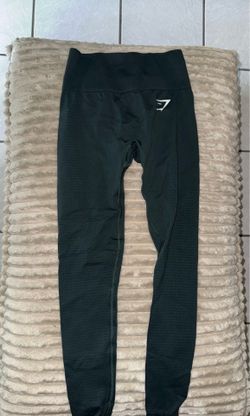 Gym shark leggings
