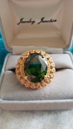 Dark Green Stone Ring