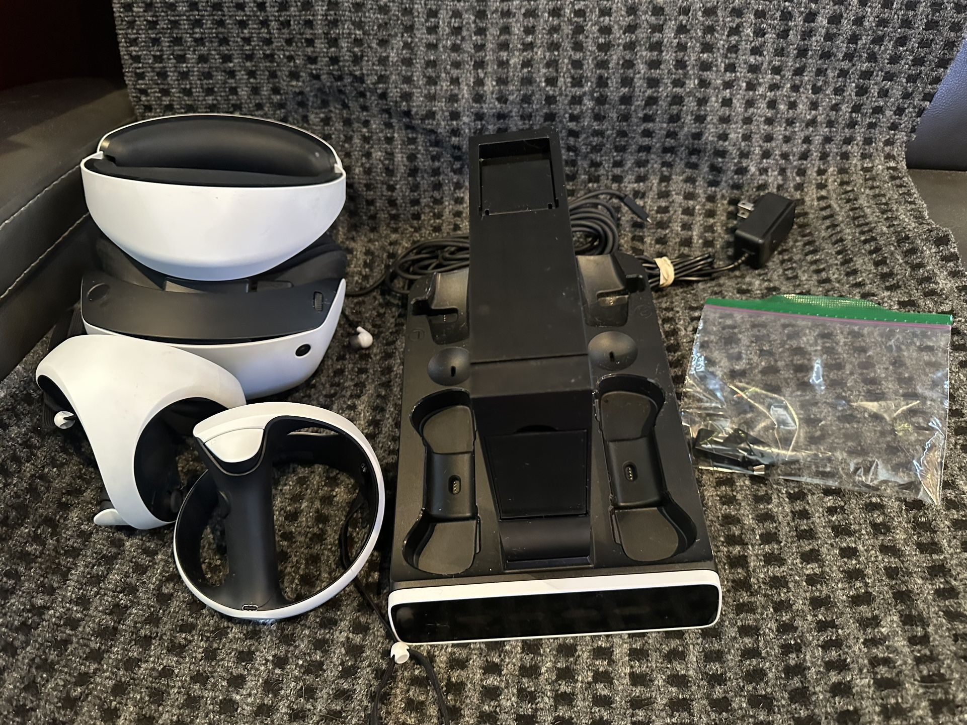 PS5 VR2 Headset, Controllers And Stand