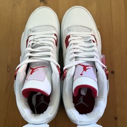Air Jordan 4’s Metallic Red