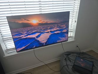 LARGE TV