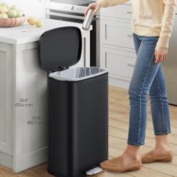 13 Gallon Trash Can, Stainless Steel Kitchen Garbage Can, Recycling or Waste Bin, Soft Close, Step-On Pedal, Removable Inner Bucket, Black