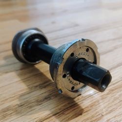 Vintage Specialized Rockhopper Stumpjumper Square Taper Bottom Bracket
