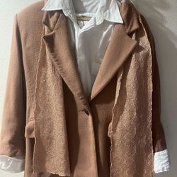 Women’s Clothing