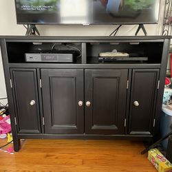 Tv/Media Center