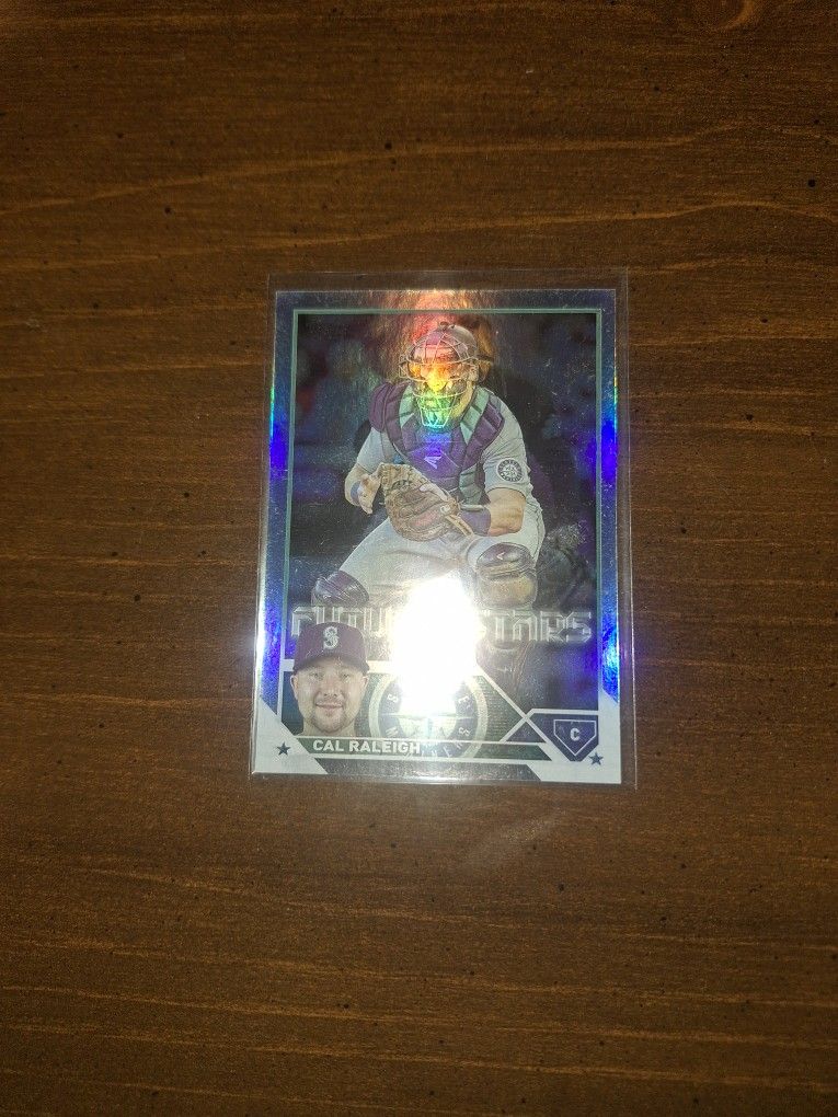2023 Cal Raleigh Refractor Rookie Card