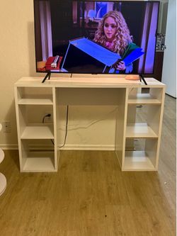 TV Stand H 30x47x15