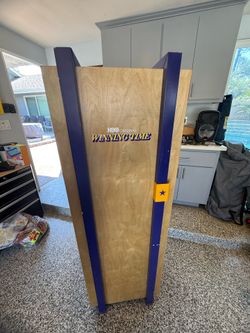 Lakers wood locker