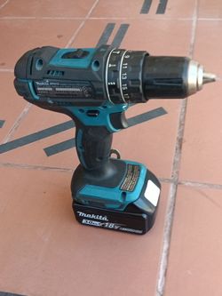 MAKITA HAMMER DRILL w/ BATTERY