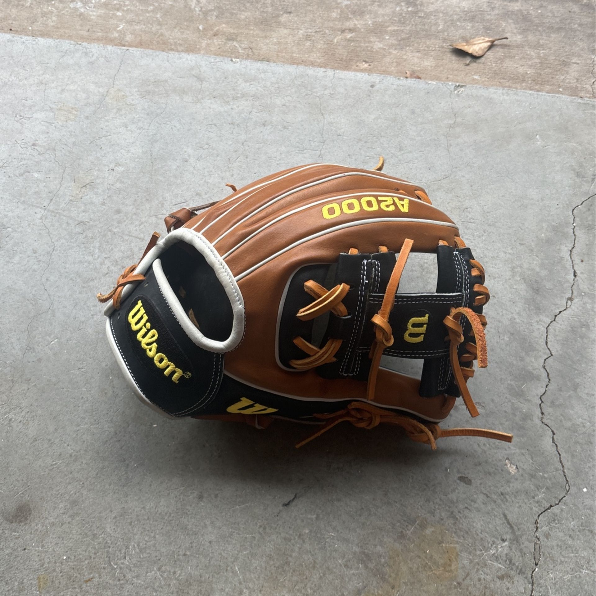 Wilson A2000 11.25