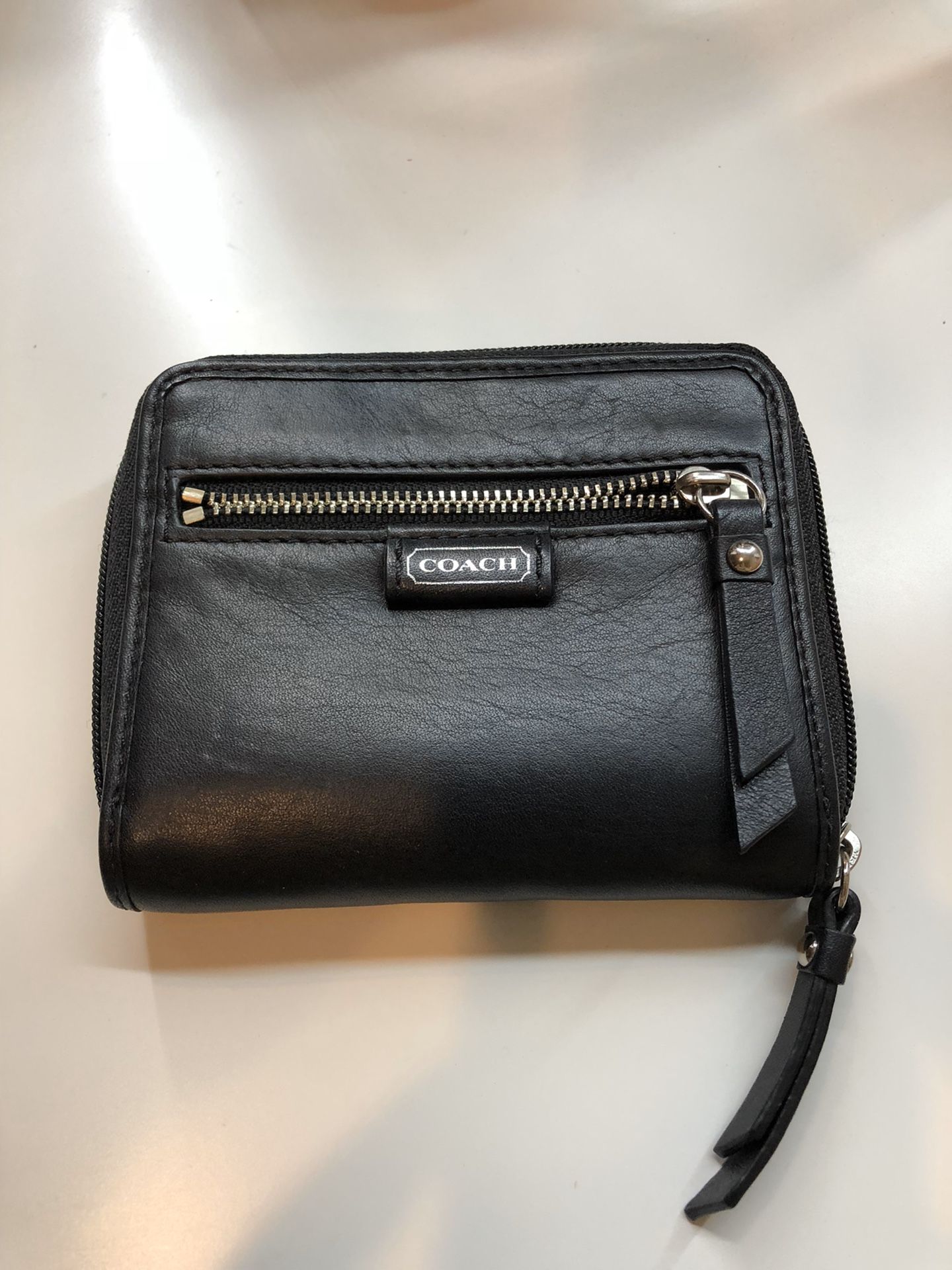 COACH wallet LIKE NEW