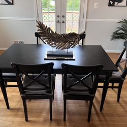 DINING TABLE SET