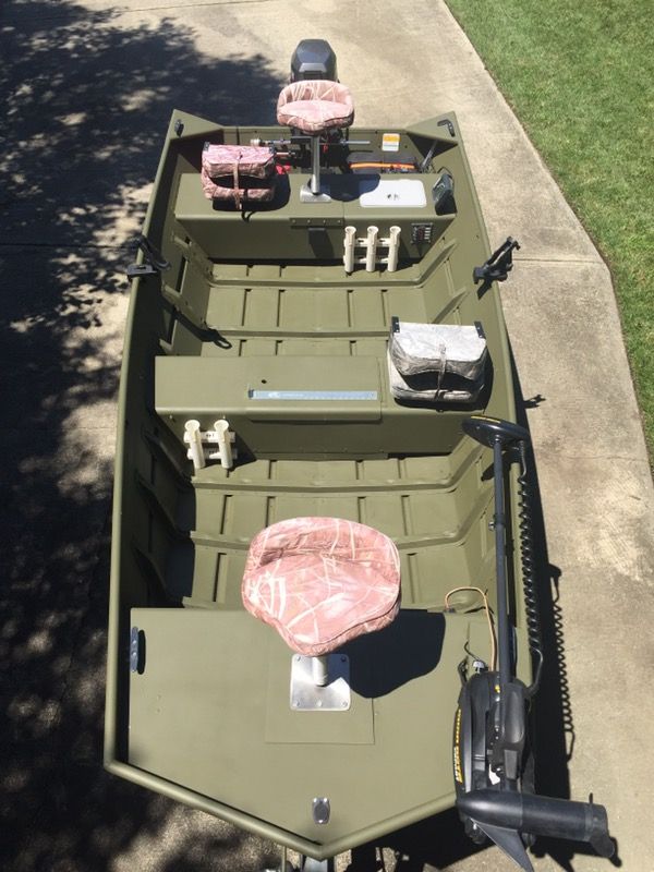 1999 14' Lowe 1448MT Jon Boat; 25HP Motor