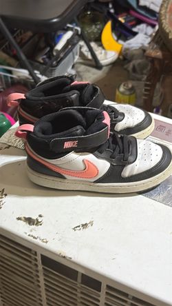 Nike Kids Mid-Top Sneakers Black White Pink