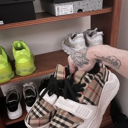 Burberry Designer 