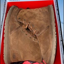 High Neumel UGG Boots