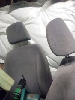 Honda Civic Front Seats