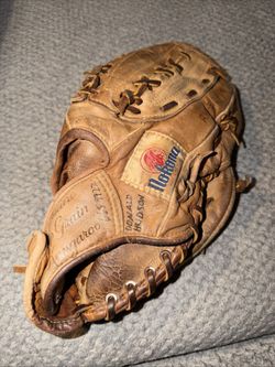Vintage Nokona 13" Baseball Glove AMG500-CW Right Hand Throw