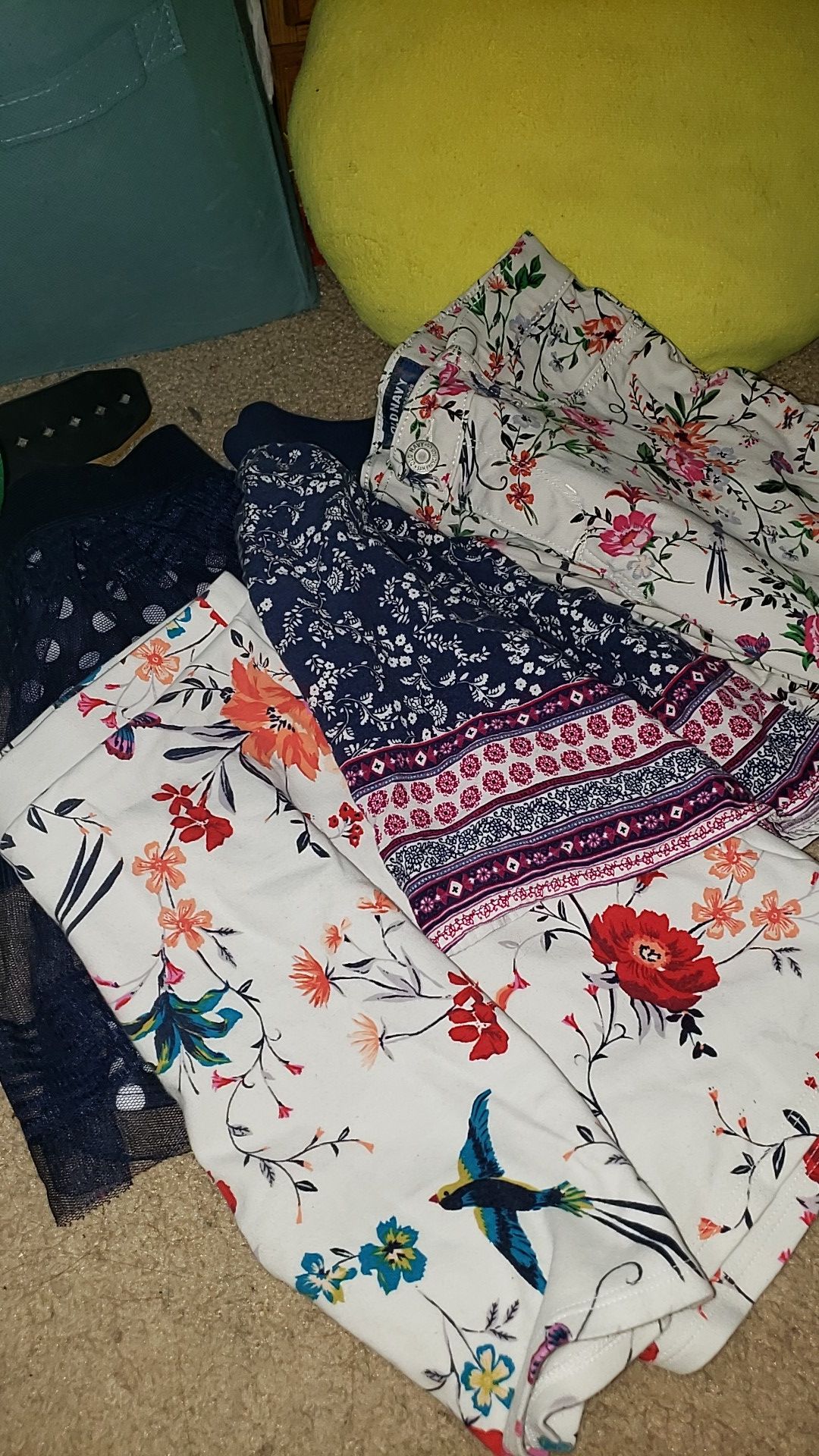 Old Navy skirts and pants