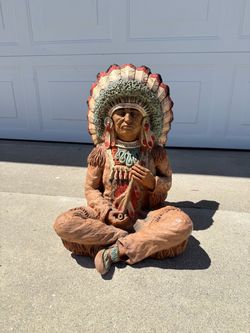 Vintage Universal Statuary Native American Chief Sculpture 1970s Large 20” Decor