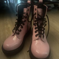 Soda| pink Combat boots