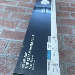 Brand new AO SMITH SINGLE STAGE CLARYUM WATER FILTER  retail prices start from $55 plus shipping mine is only