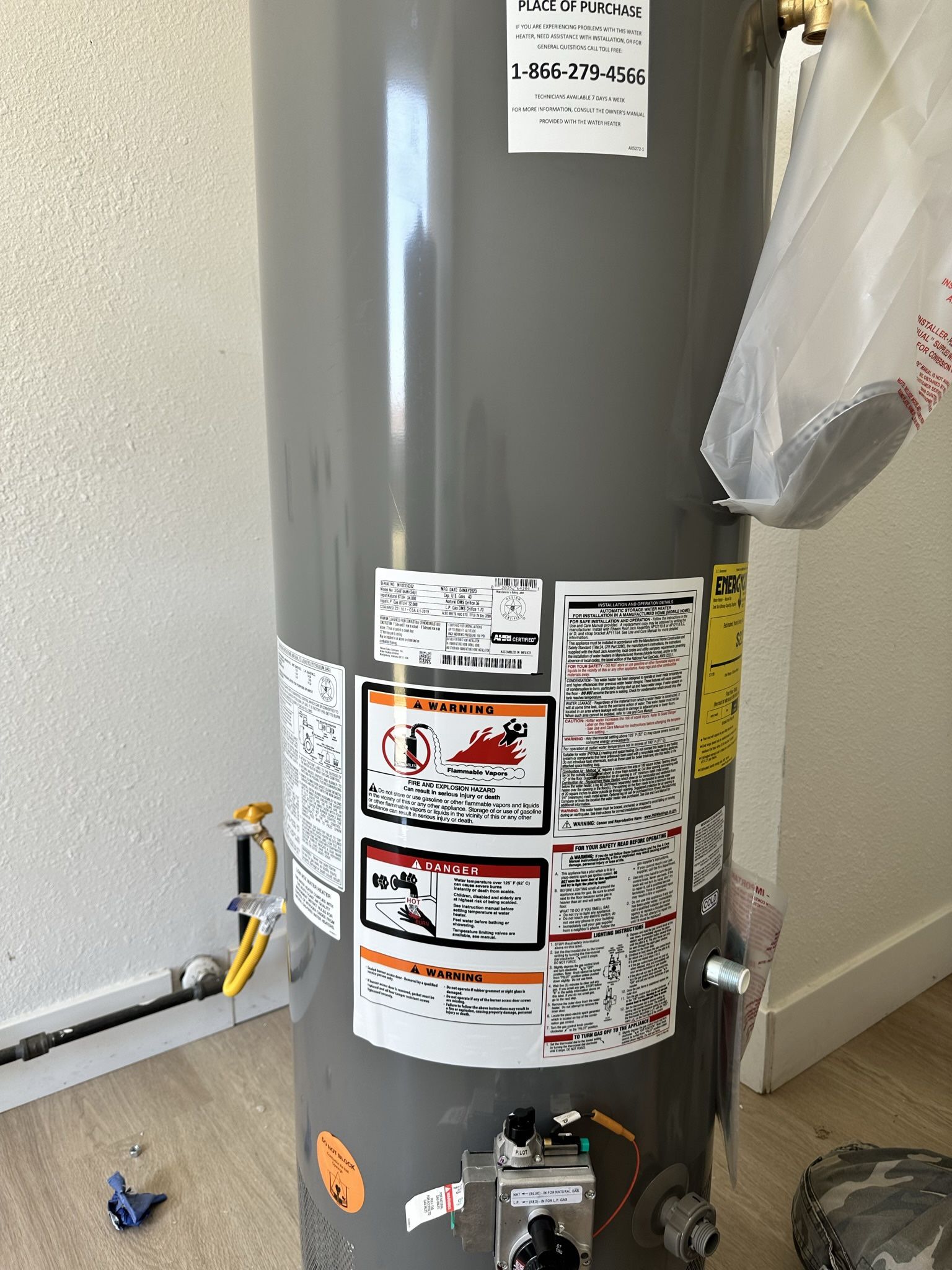 Natural Gas Water Heater