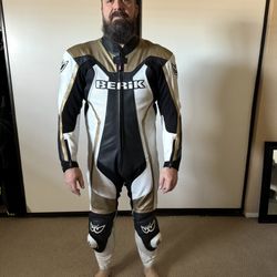 Berik Race Suit Size 48/58