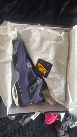 Jordan 4 lakers