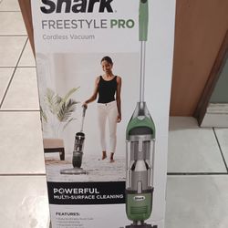 Shark Freestyle Pro Cordless Vacuum 
