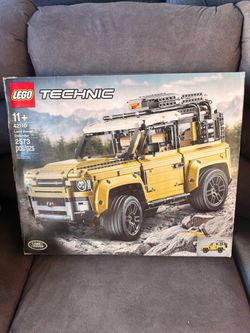 LEGO Technic Land Rover Defender 42110