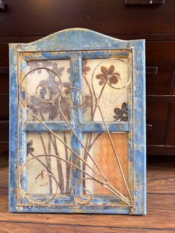 Rustic Wood and Metal Floral Wall Decor