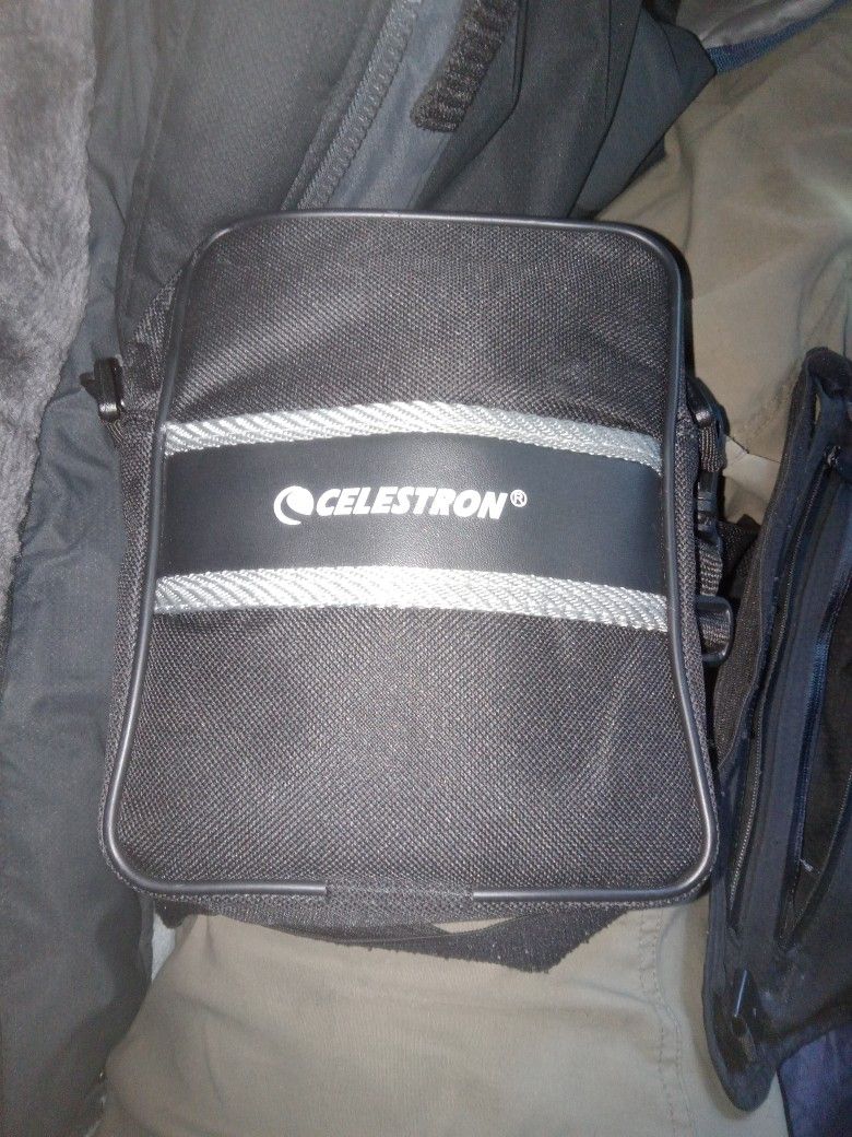 Celestron OUTLAND X. 10X40 BINOCULARS