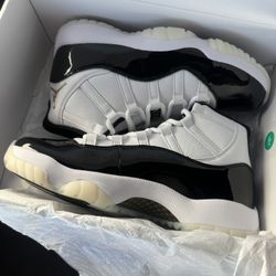 Jordan 11 Retro Gratitude Sz:10